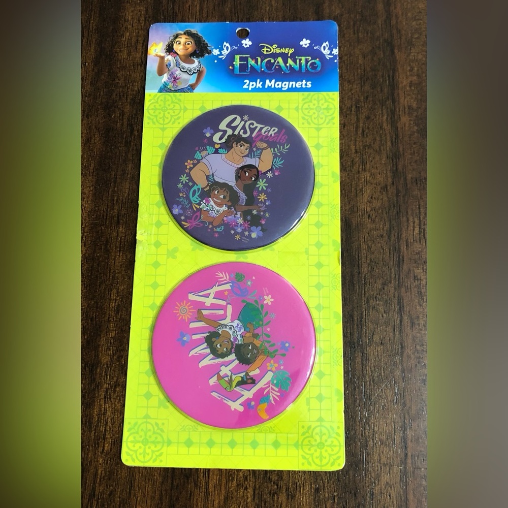 Disney Encanto 2PK Magnets Sister Goal purple Familia Pink.4”X4”